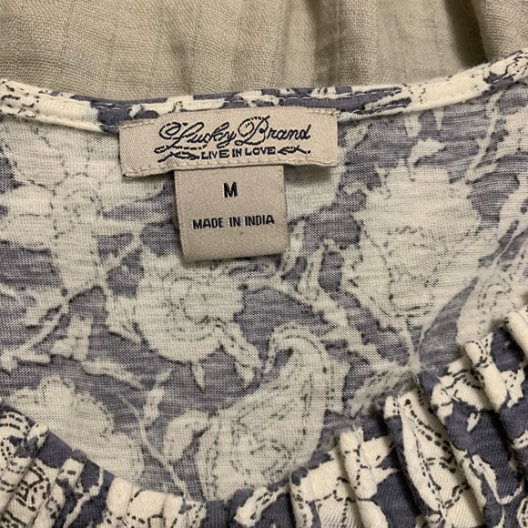 Lucky Brand grey flowered blouse - Picture 3 of 3